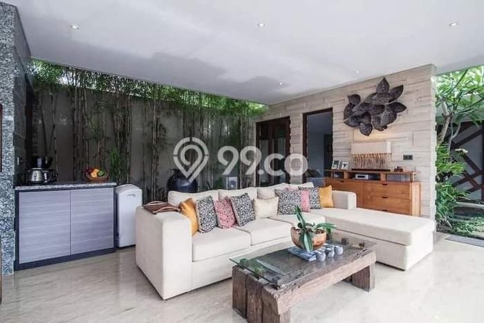 For Sale! Luxury House LT 350m2 Desain Elegan di Goa Gong For Sale! Luxury House LT 350m2 Desain Elegan di Goa Gong