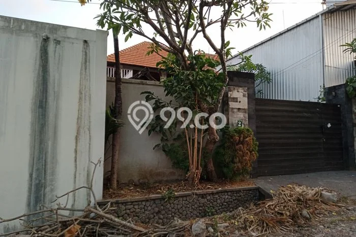 For Sale! Premium House LT 350m2 Desain Modern di Kesiman For Sale! Premium House LT 350m2 Desain Modern di Kesiman