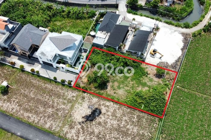 Tanah Kavling Dijual di Seminyak, Badung dengan Luas Tanah 800m2 Tanah Kavling Dijual di Seminyak, Badung dengan Luas Tanah 800m2
