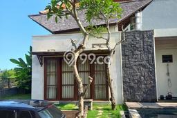 Hunian Elit LB 100m2 Siap Pakai Desain Elegan di Kemenuh, Gianyar Hunian Elit LB 100m2 Siap Pakai Desain Elegan di Kemenuh, Gianyar
