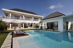 Rumah Elit Modern Tanpa Renovasi di Canggu Badung Rumah Elit Modern Tanpa Renovasi di Canggu Badung