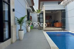 Ready to Use! Luxury House LT 200m2 Desain Modern di Mas Ready to Use! Luxury House LT 200m2 Desain Modern di Mas