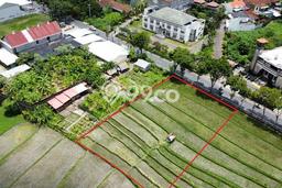 Tanah Investasi Dijual di Denpasar Punya Luas 990m2 Tanah Investasi Dijual di Denpasar Punya Luas 990m2