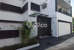Vila Premium Kawasan , Luas 200m2m², Area Asri Vila Premium Kawasan , Luas 200m2m², Area Asri