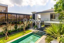 Vila Strategis Kawasan , Luas 615m2m², Dekat Badung, Badung Vila Strategis Kawasan , Luas 615m2m², Dekat Badung, Badung