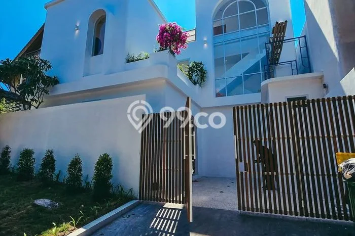 Rumah Luxury Modern Siap Huni di Pecatu Badung Rumah Luxury Modern Siap Huni di Pecatu Badung