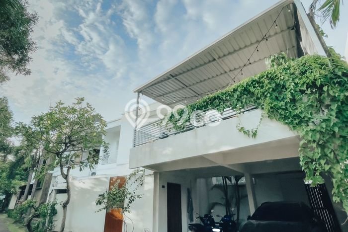 Rumah Luxury Modern Siap Huni di Kerobokan Badung Rumah Luxury Modern Siap Huni di Kerobokan Badung