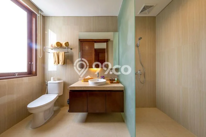 BISNIS POTENSIAL! Vila Kawasan , Luas 216m2m², ROI Menjanjikan BISNIS POTENSIAL! Vila Kawasan , Luas 216m2m², ROI Menjanjikan
