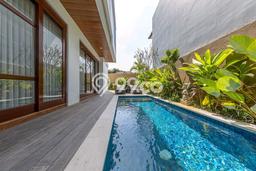 BISNIS POTENSIAL! Vila Kawasan , Luas 216m2m², ROI Menjanjikan BISNIS POTENSIAL! Vila Kawasan , Luas 216m2m², ROI Menjanjikan