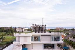 PELUANG INVESTASI! Vila di , Luas 990m2m², Potensi Menjanjikan PELUANG INVESTASI! Vila di , Luas 990m2m², Potensi Menjanjikan