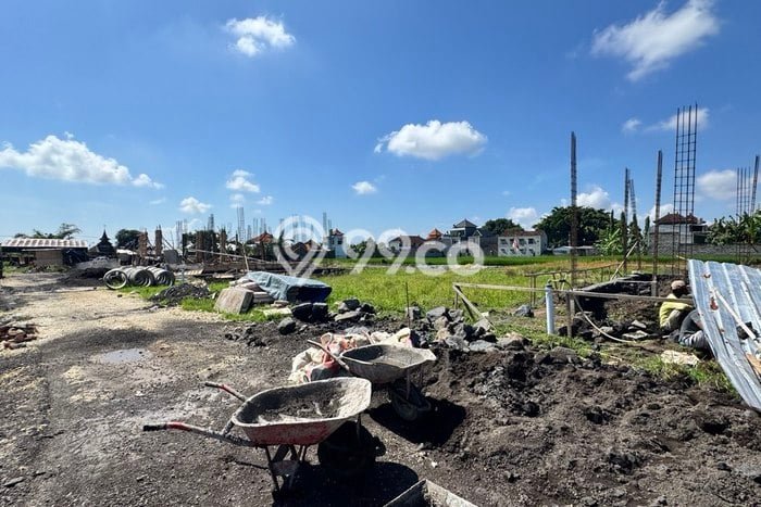 Rumah di Mengwi, Badung, Luas 100m² Bangunan 102m² - JUAL CEPAT! Rumah di Mengwi, Badung, Luas 100m² Bangunan 102m² - JUAL CEPAT!