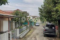 Rumah Luxury Modern Tanpa Renovasi di Buah Batu Bandung Rumah Luxury Modern Tanpa Renovasi di Buah Batu Bandung
