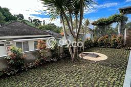 Rumah Mewah LB 190m2 Siap Huni Desain Elegan di Dago Pakar, Bandung Rumah Mewah LB 190m2 Siap Huni Desain Elegan di Dago Pakar, Bandung