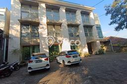 Hunian Elit LB 1500m2 Siap Pakai Desain Elegan di Supratman, Bandung Hunian Elit LB 1500m2 Siap Pakai Desain Elegan di Supratman, Bandung