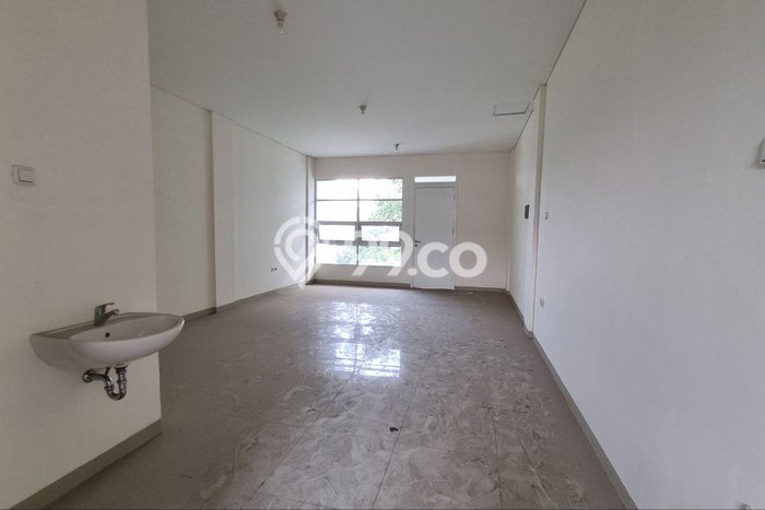 FOR SALE! Ruko di Bojongloa Kidul Bandung, LT 97m2, LB 200m2 FOR SALE! Ruko di Bojongloa Kidul Bandung, LT 97m2, LB 200m2