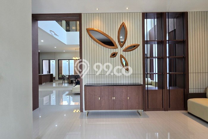Rumah Nyaman Summarecon Bandung, Lingkungan Tenang - LT 473m2m² Rumah Nyaman Summarecon Bandung, Lingkungan Tenang - LT 473m2m²