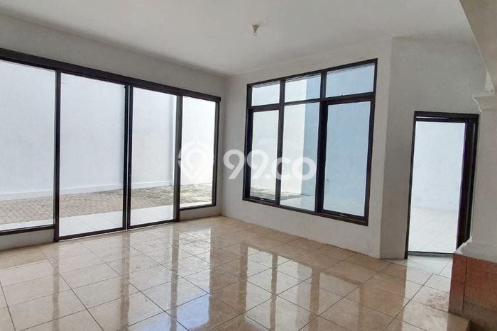Jual Rumah Luas Megah Dengan View Eksklusif di Caringin, Bandung Jual Rumah Luas Megah Dengan View Eksklusif di Caringin, Bandung