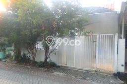 Dijual Hunian Rumah Terawat 4 Kamar di Citraland, Surabaya Dijual Hunian Rumah Terawat 4 Kamar di Citraland, Surabaya