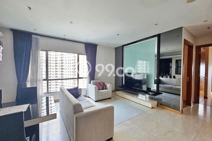 Sewa Apartemen Ekonomis 3 BR di Pakuwon Indah Surabaya Sewa Apartemen Ekonomis 3 BR di Pakuwon Indah Surabaya