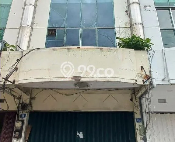 Unit Ruko Disewa Lokasi Genteng, Surabaya Spesifikasi Luas Bangunan 180m2 Unit Ruko Disewa Lokasi Genteng, Surabaya Spesifikasi Luas Bangunan 180m2