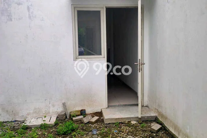 Ruko Dijual di Surabaya LT 120m2 & LB 168m2 Lokasi Terbaik! Ruko Dijual di Surabaya LT 120m2 & LB 168m2 Lokasi Terbaik!