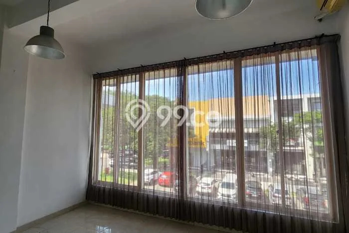 Unit Komersial Disewakan di Surabaya Kawasan Strategis Harga Kompetitif Unit Komersial Disewakan di Surabaya Kawasan Strategis Harga Kompetitif