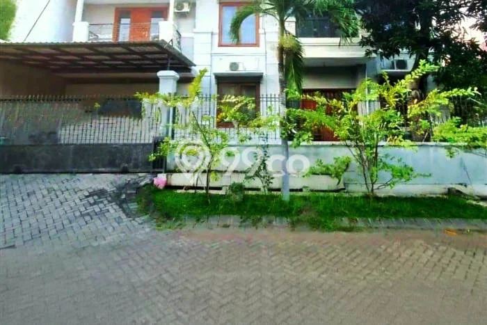Hunian Super Mewah dengan Akses Paling Strategis di Mulyosari, Surabaya Hunian Super Mewah dengan Akses Paling Strategis di Mulyosari, Surabaya