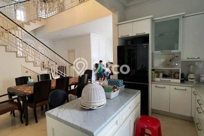 Disewakan Cepat Rumah Kondisi Bagus di Kawasan BSD, Tangerang Selatan Disewakan Cepat Rumah Kondisi Bagus di Kawasan BSD, Tangerang Selatan