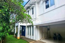 Hunian Super Elit dengan Akses Paling Strategis di Lebak Bulus, Jakarta Selatan Hunian Super Elit dengan Akses Paling Strategis di Lebak Bulus, Jakarta Selatan