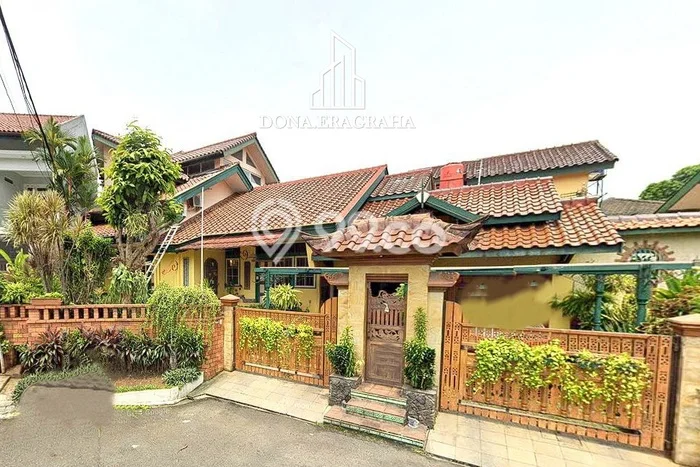 Dijual Rumah Mewah Megah Dengan View Eksklusif di Pondok Indah, Jakarta Selatan Dijual Rumah Mewah Megah Dengan View Eksklusif di Pondok Indah, Jakarta Selatan