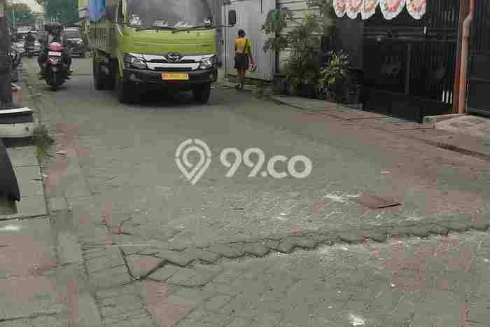 Lahan Strategis di Rungkut Dijual dengan Luas 200m2 Lahan Strategis di Rungkut Dijual dengan Luas 200m2