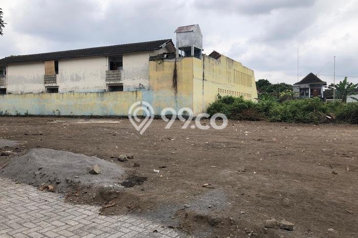 Tanah Kawasan Bisnis Kawasan Sleman, Luas 183m², Cocok untuk Pengembangan Tanah Kawasan Bisnis Kawasan Sleman, Luas 183m², Cocok untuk Pengembangan