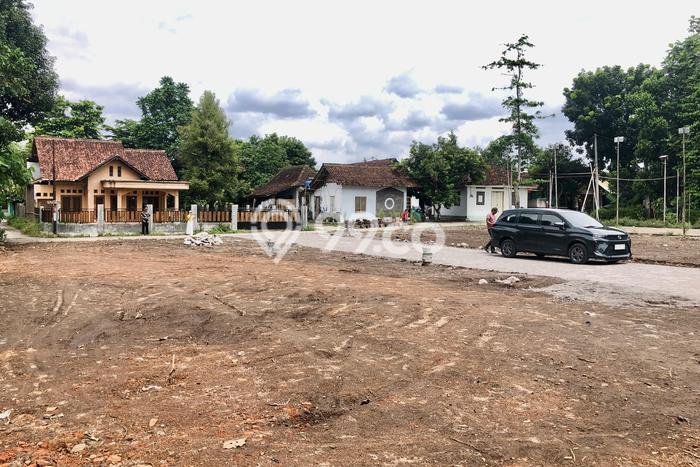 Dijual Tanah Area Strategis Kawasan Depok, Luas 120m², Potensi Bagus Dijual Tanah Area Strategis Kawasan Depok, Luas 120m², Potensi Bagus