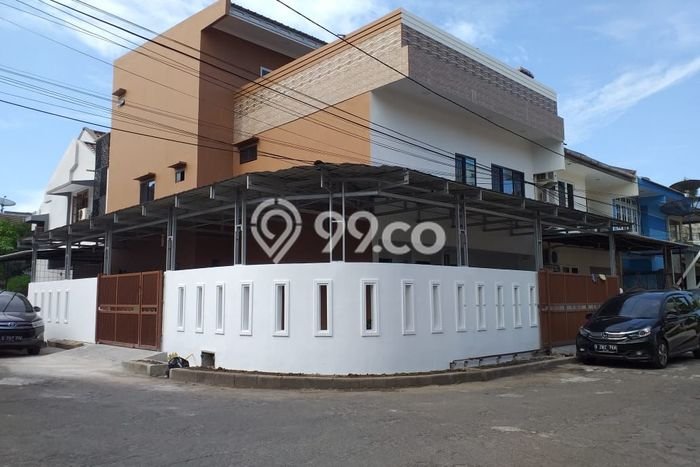 For Sale! Luxury House LT 192m2 Desain Modern di Pasar Baru For Sale! Luxury House LT 192m2 Desain Modern di Pasar Baru