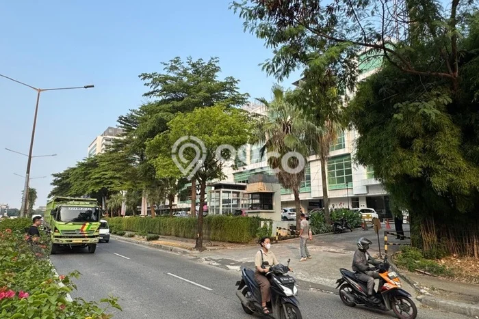 Lahan Kosong Disewakan di Kemayoran, Jakarta Pusat, Luas 12637m2 Lahan Kosong Disewakan di Kemayoran, Jakarta Pusat, Luas 12637m2