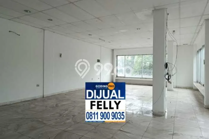 Ruko Dijual di Jakarta Pusat LT 182m2 & LB 728m2 Lokasi Terbaik! Ruko Dijual di Jakarta Pusat LT 182m2 & LB 728m2 Lokasi Terbaik!