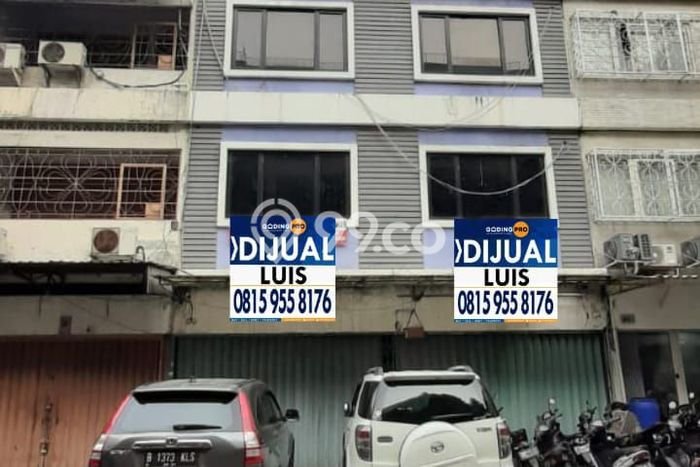 Ruko Dijual di Jakarta Pusat LT 112m2 & LB 336m2 Lokasi Terbaik! Ruko Dijual di Jakarta Pusat LT 112m2 & LB 336m2 Lokasi Terbaik!
