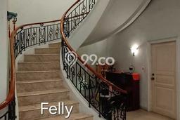 Ready to Use! Premium House LT 262m2 Desain Elegan di Ancol Ready to Use! Premium House LT 262m2 Desain Elegan di Ancol