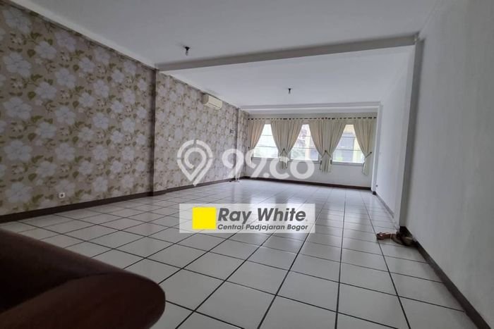 PRIME LOCATION! Ruko Kawasan Pajajaran, Luas 216m², Kawasan Komersial, Lokasi Strategis PRIME LOCATION! Ruko Kawasan Pajajaran, Luas 216m², Kawasan Komersial, Lokasi Strategis
