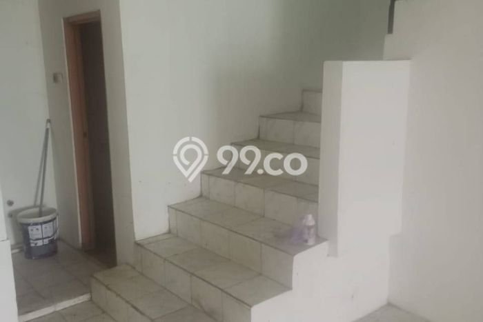 Ruko Dijual di Bogor LT 90m2 & LB 300m2 Lokasi Terbaik! Ruko Dijual di Bogor LT 90m2 & LB 300m2 Lokasi Terbaik!