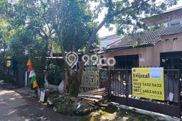 Rumah Luas Asri 2 KT Siap Huni di Baranangsiang Bogor Rumah Luas Asri 2 KT Siap Huni di Baranangsiang Bogor