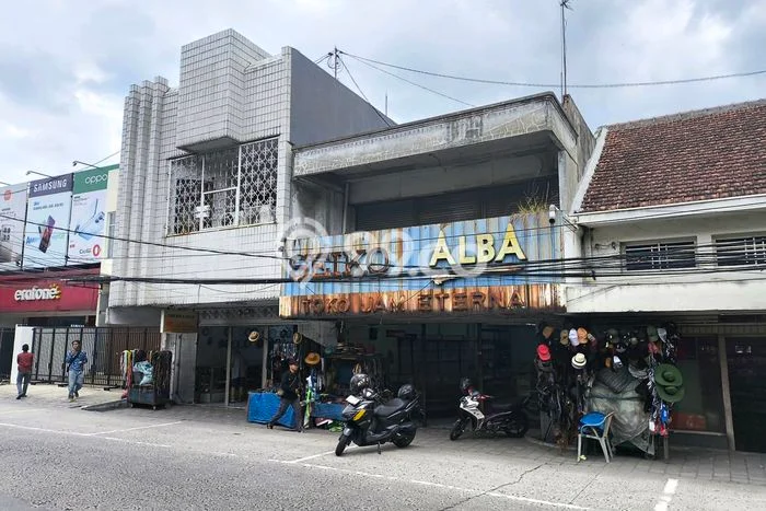 Ruko Disewa di Bogor dengan LB 250m2 Area Komersial Ramai Ruko Disewa di Bogor dengan LB 250m2 Area Komersial Ramai