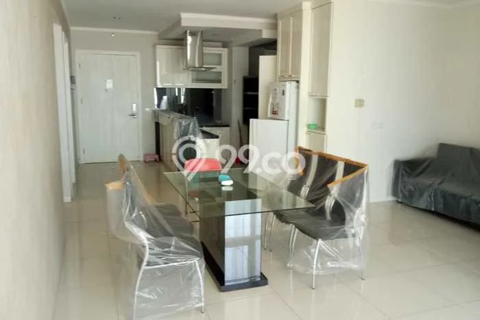Dijual Apartemen di Surabaya 3 Kamar & 2 Kamar Mandi, Luas 123m2 Dijual Apartemen di Surabaya 3 Kamar & 2 Kamar Mandi, Luas 123m2