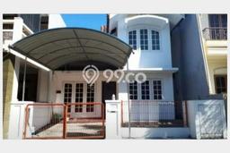 Rumah Minimalis 3 Kamar LT 144m2 di Pakuwon Indah Rumah Minimalis 3 Kamar LT 144m2 di Pakuwon Indah
