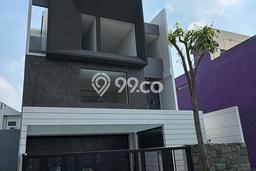 Rumah LT 180m2m² di , Akses Surabaya, Surabaya Rumah LT 180m2m² di , Akses Surabaya, Surabaya