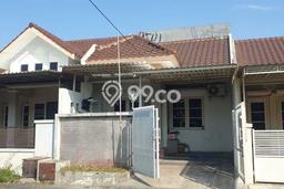 FEATURED! Rumah Asri di Rungkut, LT 105m² LB 120m² FEATURED! Rumah Asri di Rungkut, LT 105m² LB 120m²