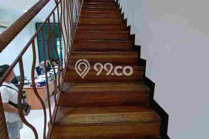 Dijual! Ruko di HR Muhammad Surabaya LT 58m2 / LB 200m2 Kawasan Strategis Dijual! Ruko di HR Muhammad Surabaya LT 58m2 / LB 200m2 Kawasan Strategis