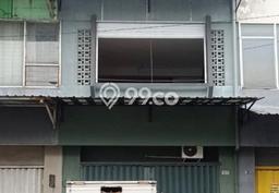 Unit Ruko Dijual di Surabaya LT 71m2 & LB 175m2 Unit Ruko Dijual di Surabaya LT 71m2 & LB 175m2