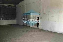 Unit Gudang Dijual di Mojokerto LT 2300m2 & LB 700m2 Unit Gudang Dijual di Mojokerto LT 2300m2 & LB 700m2