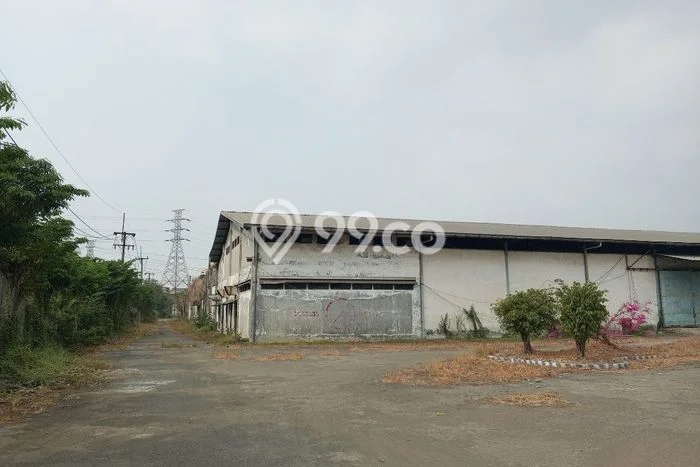 Unit Pabrik Dijual di Driyorejo Gresik Luas Tanah 60000m2, Luas Bangunan 34000m2 Unit Pabrik Dijual di Driyorejo Gresik Luas Tanah 60000m2, Luas Bangunan 34000m2